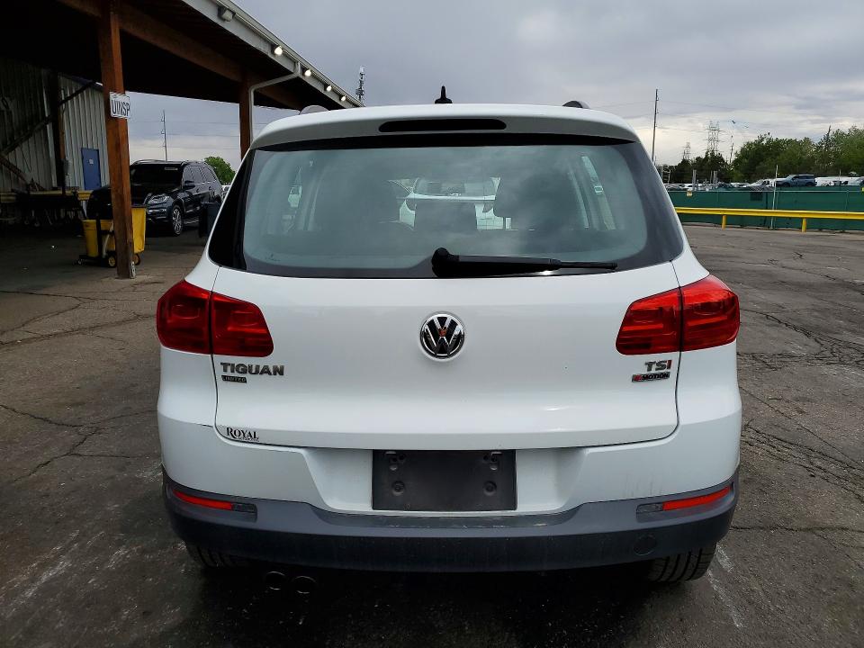 2017 Volkswagen Tiguan VIN WVGBV7AX7HK045513 COPART salvage auction — FRONT END, Co - Public - Salvage Title, sold $1,350 on 2026-07-14 (photo 6)