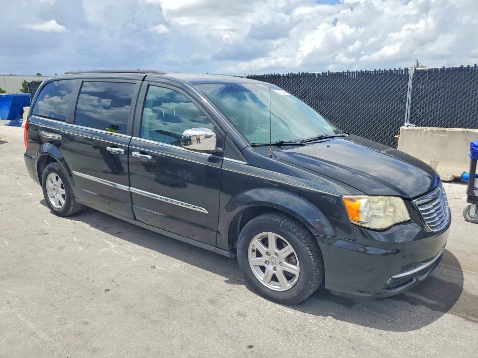 2012 Chrysler Town & country VIN 2C4RC1BG3CR281896 COPART salvage auction — MINOR DENT/SCRATCHES, Fl - Certificate Of Title, sold $1,550 on 2026-07-09 (photo 4)