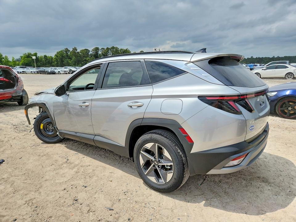 2026 Hyundai Tucson VIN 5NMJC3DE4TH666124 COPART salvage auction — FRONT END, Tx - Salvage Vehicle Title, sold $12,100 on 2026-08-25 (photo 2)