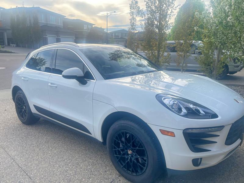 2015 Porsche Macan VIN WP1AB2A53FLB51778 COPART salvage auction — MINOR DENT/SCRATCHES, Ab - Bos - Active, sold $10,100 on 2026-07-03 (photo 1)