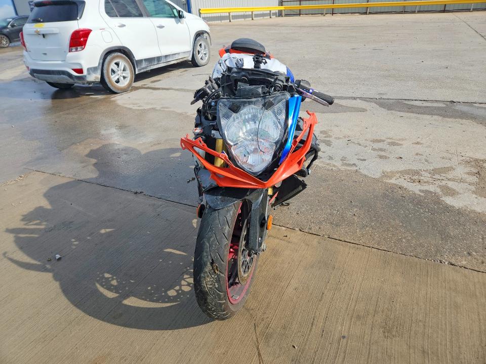 2017 Suzuki Gsx-r VIN JS1GR7MA3H2100538 COPART salvage auction — FRONT END, Tx - Salvage Vehicle Title, sold $2,050 on 2026-07-09 (photo 2)