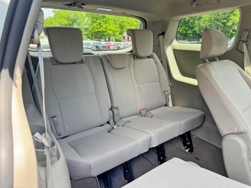 2019 Kia SEDONA VIN KNDMB5C18K6525496 COPART salvage auction — MINOR DENT/SCRATCHES, Ma - Certificate Of Title, sold $2,900 on 2026-07-29 (photo 8)