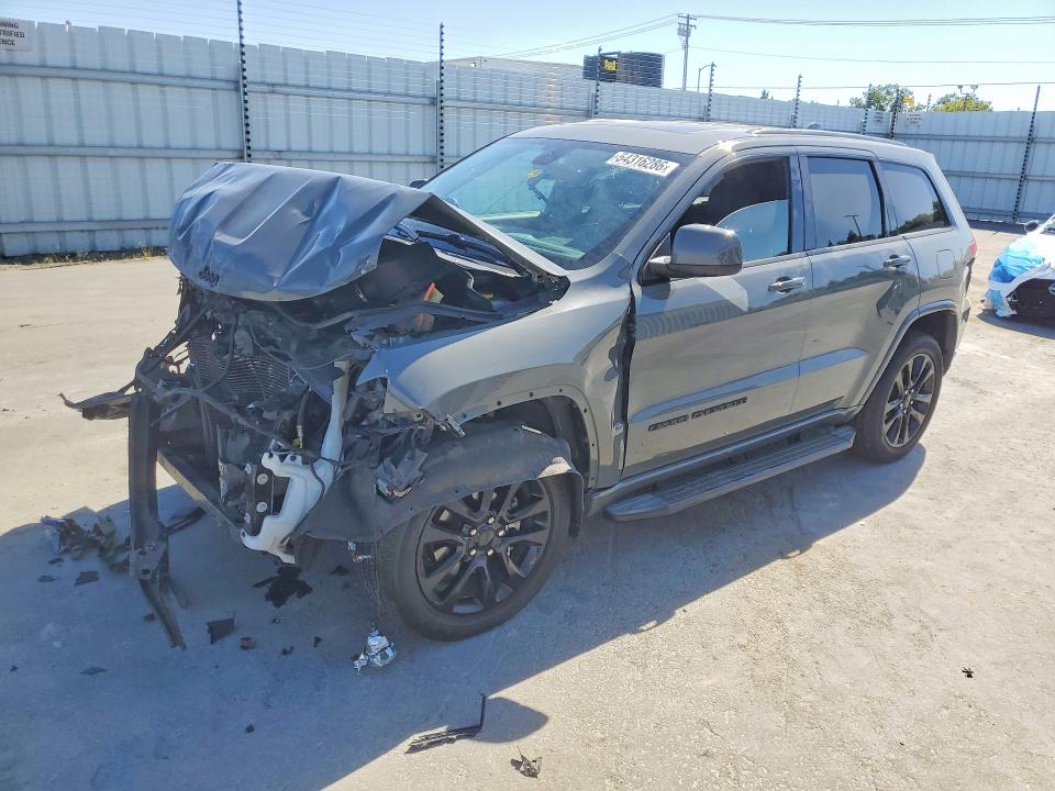 2019 Jeep Cherokee VIN 1C4RJFAG7KC728600 — COPART salvage auction photo