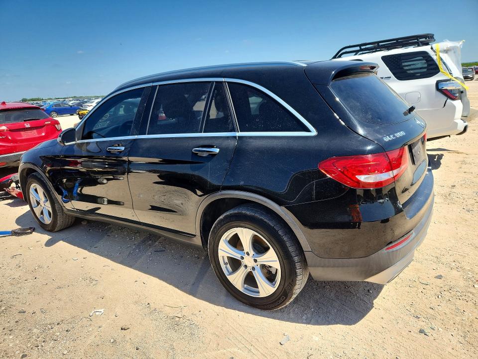 2016 Mercedes-benz VIN WDC0G4JB9GF011633 COPART salvage auction — MINOR DENT/SCRATCHES, Tx - Certificate Of Title, sold $5,500 on 2026-07-09 (photo 2)