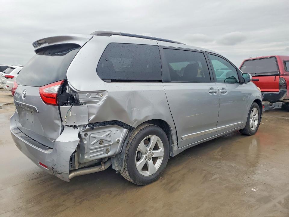 2016 Toyota Sienna VIN 5TDKK3DC8GS702731 COPART salvage auction — FRONT END, Tx - Salvage Vehicle Title, sold $2,150 on 2026-07-06 (photo 3)