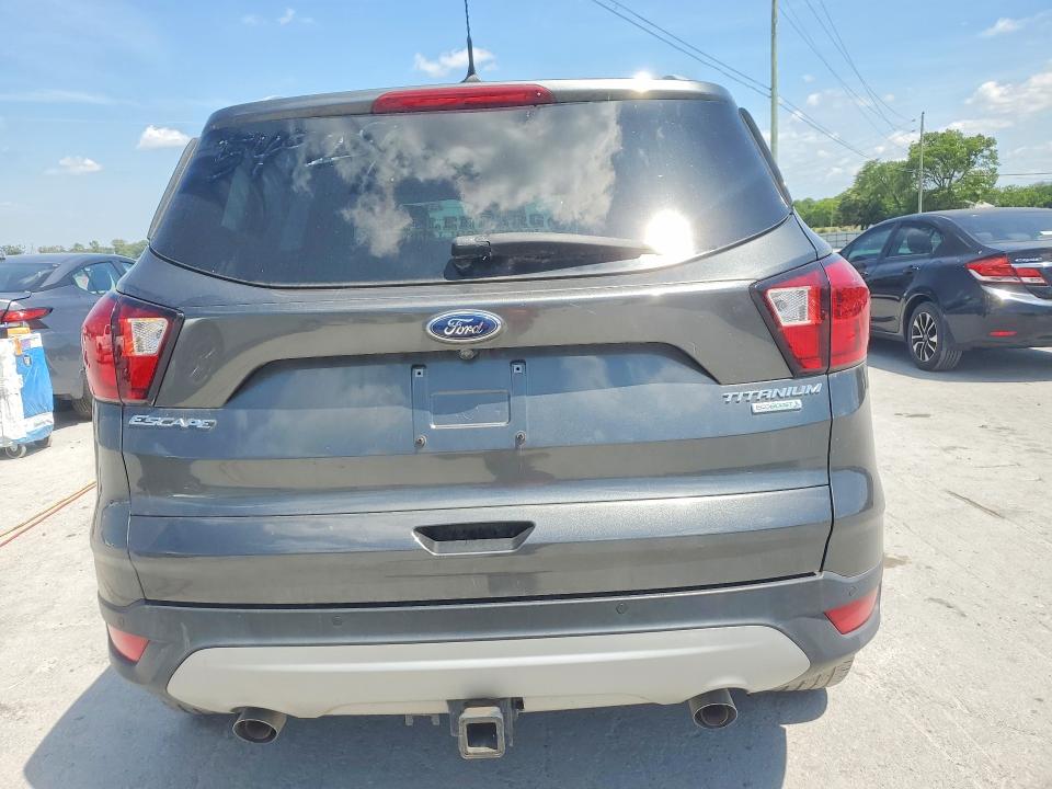 2019 Ford Escape VIN 1FMCU0J93KUA84613 COPART salvage auction — FRONT END, Il - Cert Of Title-Flood/Rebuilt, sold $2,450 on 2026-07-02 (photo 6)