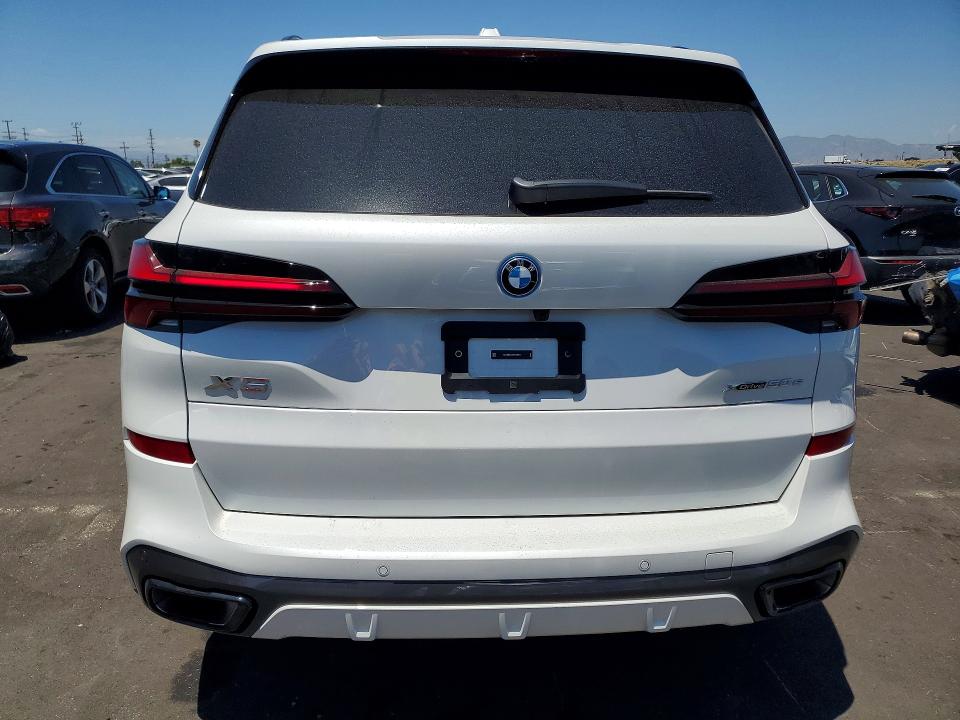 2026 BMW VIN 5UX43EU03T9317351 COPART salvage auction — FRONT END, Ca - Salvage Certificate, sold $45,500 on 2026-07-08 (photo 6)
