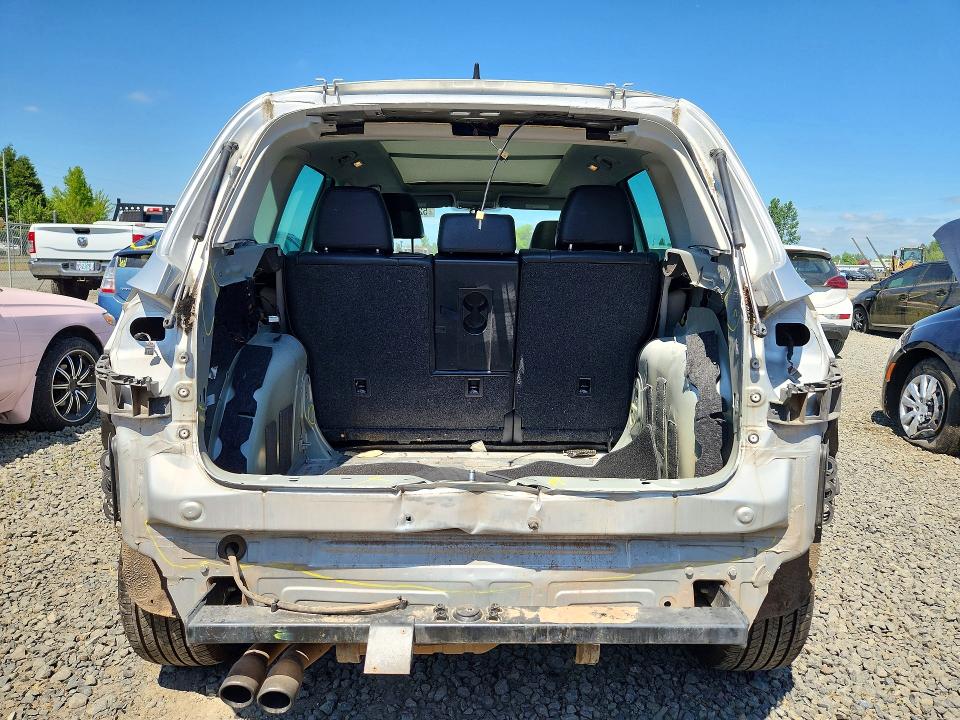 2017 Volkswagen VIN WVGUV7AX3HW509690 COPART salvage auction — REAR END, Id - Salvage Certificate Of Title, sold $200 on 2026-07-21 (photo 6)