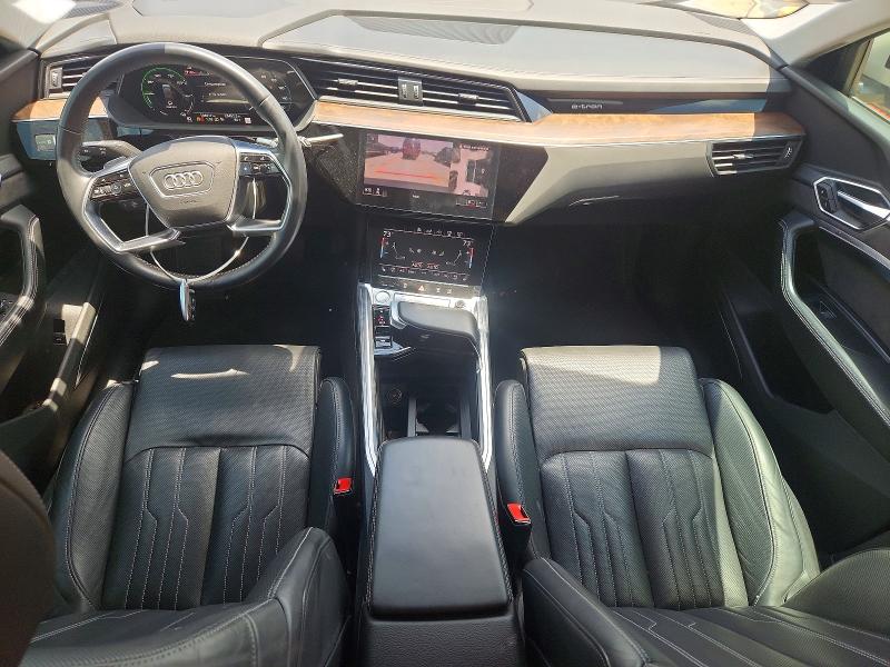 2019 Audi E-tron VIN WA1VABGE5KB022870 COPART salvage auction — SIDE, TX - SALVAGE VEHICLE TITLE, sold $11,900 on 2026-07-16 (photo 8)