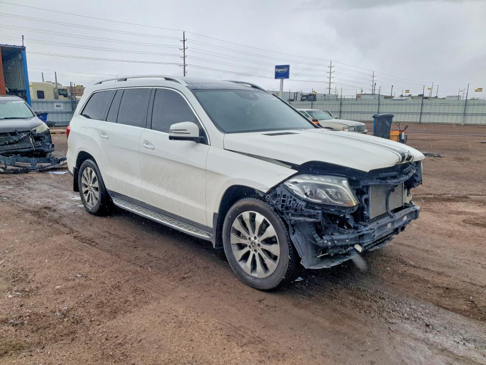 2017 Mercedes-benz VIN 4JGDF6EEXHA912188 COPART salvage auction — FRONT END, CO - SALVAGE TITLE, sold $4,300 on 2026-07-29 (photo 4)