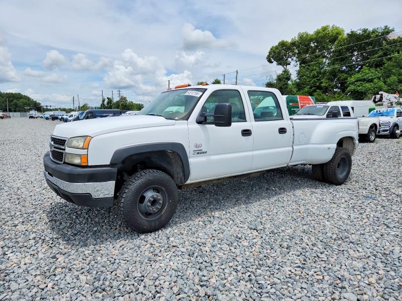 2007 Chevrolet Silverado 3500 VIN 1GCJC33D17F175103 COPART salvage auction — MINOR DENT/SCRATCHES, FL - CERT OF TITLE SLVG REBUILDABLE, sold $10,700 on 2026-07-29 (photo 2)