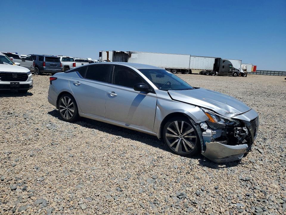 2022 Nissan Altima VIN 1N4BL4CV9NN395553 COPART salvage auction — FRONT END, Tx - Salvage Vehicle Title, sold $4,500 on 2026-07-02 (photo 4)