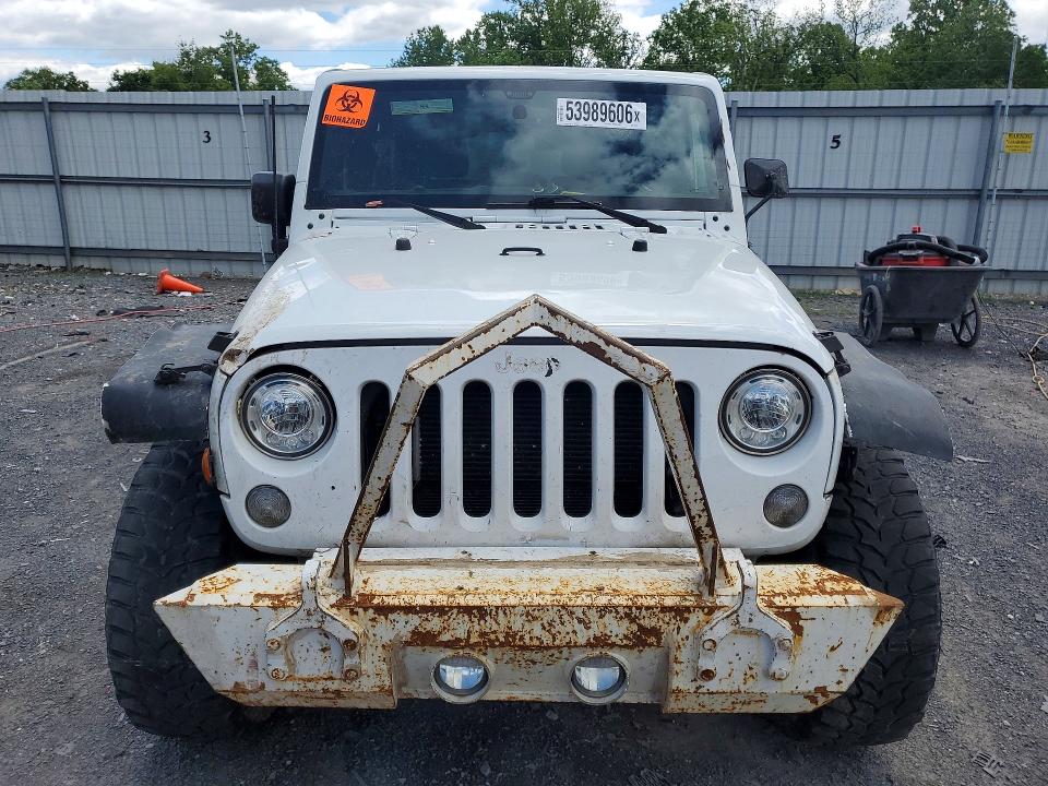 2017 Jeep Wrangler unlimited VIN 1C4BJWDG2HL678422 COPART salvage auction — NORMAL WEAR, Pa - Cert Of Title, sold $3,700 on 2026-07-09 (photo 5)