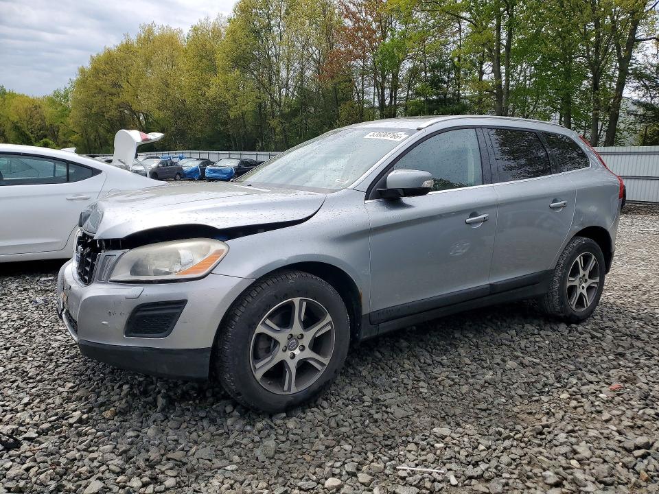 2013 Volvo VIN YV4902DZ0D2462206 COPART salvage auction — FRONT END, Ma - Cert Of Title-Reconstrctd Coll, sold $450 on 2026-07-17 (photo 1)