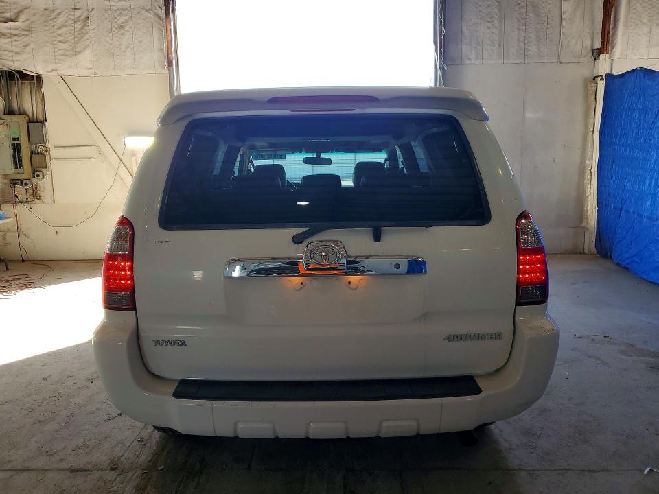 2008 Toyota 4runner VIN JTEZU14R28K005044 COPART salvage auction — FRONT END, KY - RED REBUILT SALVAGE FLOOD, sold $2,900 on 2026-07-06 (photo 6)