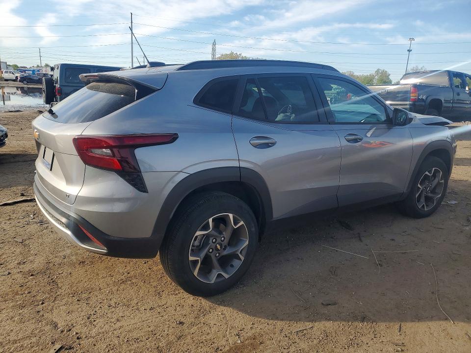 2025 Chevrolet Trax VIN KL77LHEP1SC039592 COPART salvage auction — FRONT END, Mi - Scrap Certificate Of Title, sold $3,650 on 2026-07-10 (photo 3)