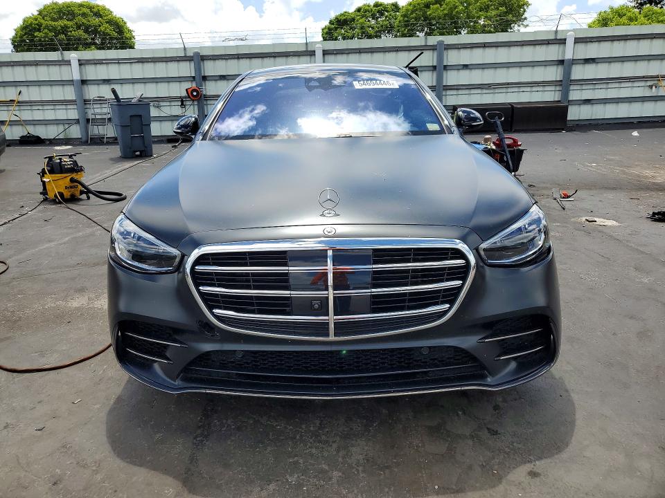 2024 Mercedes-benz VIN W1K6G7GB3RA261268 COPART salvage auction — SIDE, Fl - Cert Of Title Slvg Rebuildable, sold $35,000 on 2026-07-13 (photo 5)