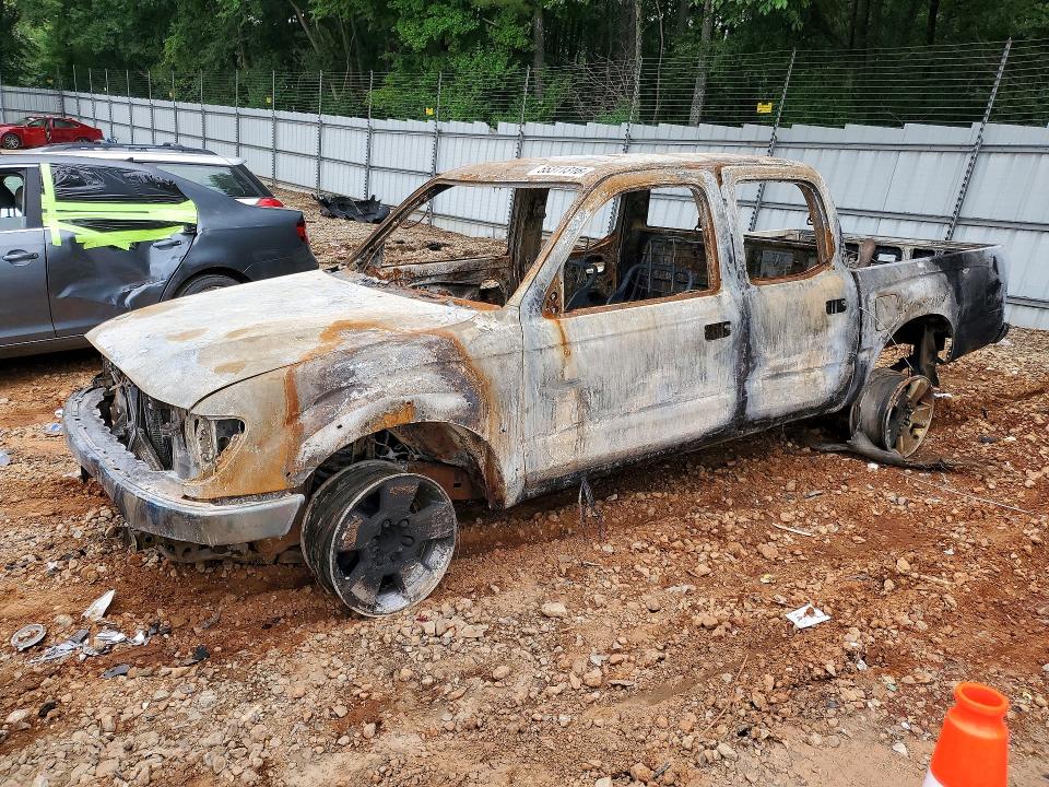 2002 Toyota Tacoma VIN 5TEGN92N02Z098379 COPART salvage auction — BURN, GA - BILL OF SALE - PARTS ONLY, sold $300 on 2026-07-10 (photo 1)