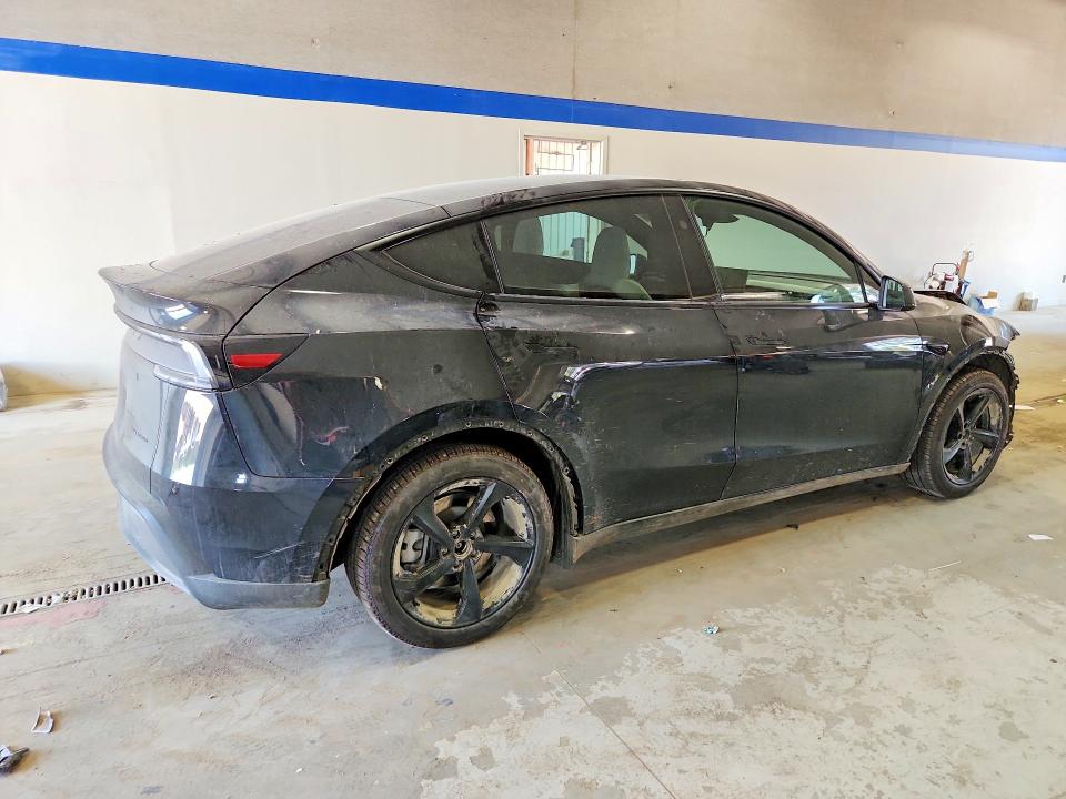 2026 Tesla Model y VIN 7SAYGDEEXTA634450 COPART salvage auction — FRONT END, Va - Cert Of Title - Salvage, sold $20,300 on 2026-07-02 (photo 3)
