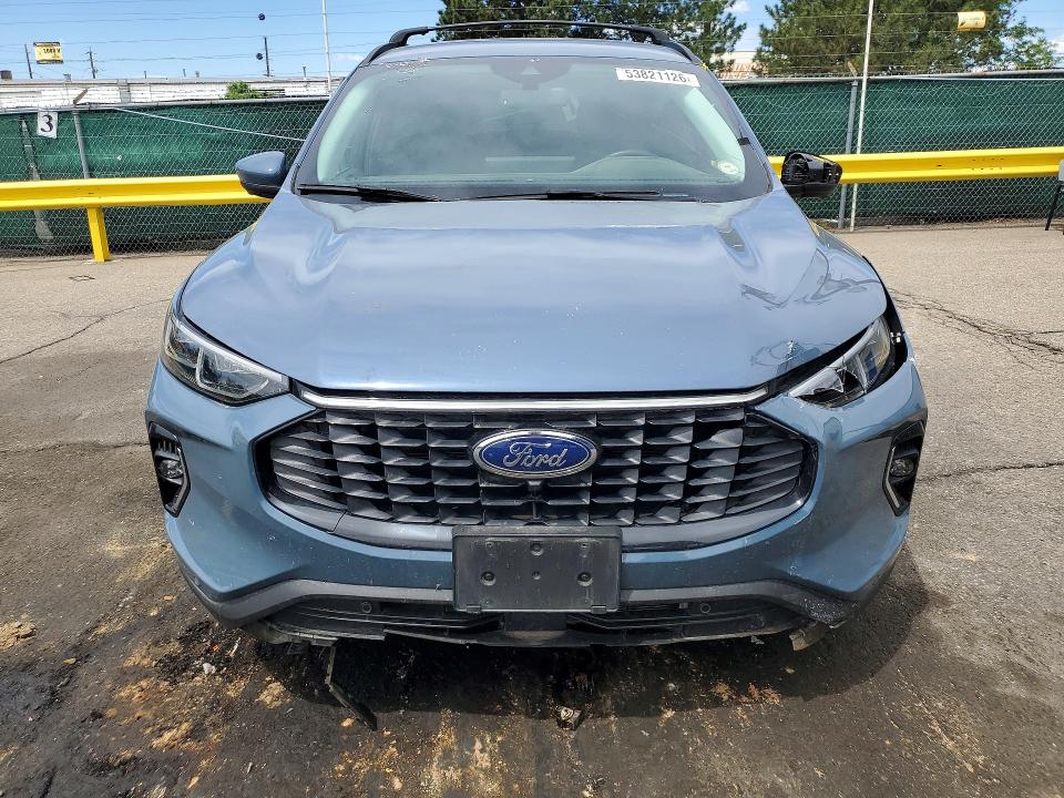 2023 Ford Escape VIN 1FMCU9JZ1PUB37174 COPART salvage auction — FRONT END, Co - Salvage Title, sold $9,600 on 2026-07-09 (photo 5)