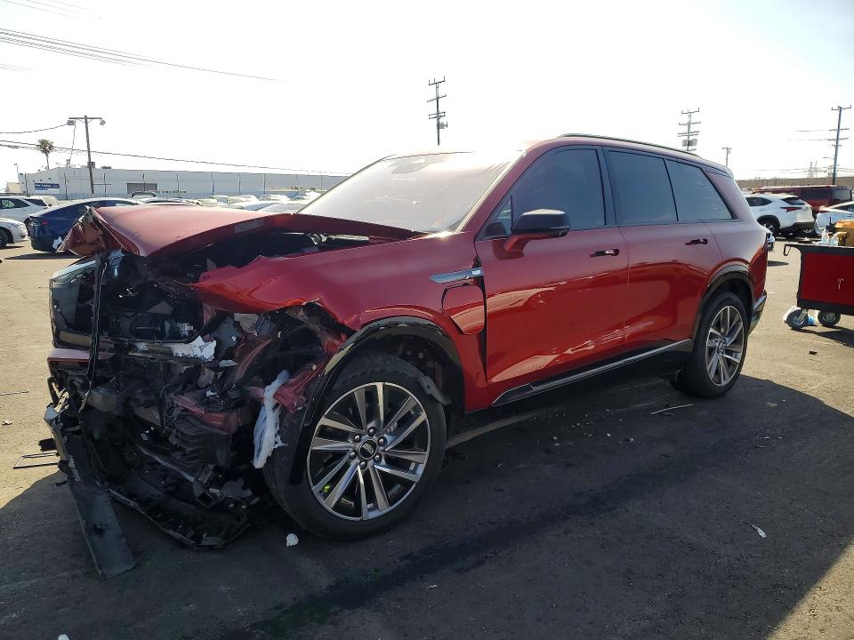 2026 Cadillac Xt4 VIN 1GYC3NML1TZ702876 COPART salvage auction — FRONT END, Ca - Salvage Certificate, sold $18,100 on 2026-07-06 (photo 1)