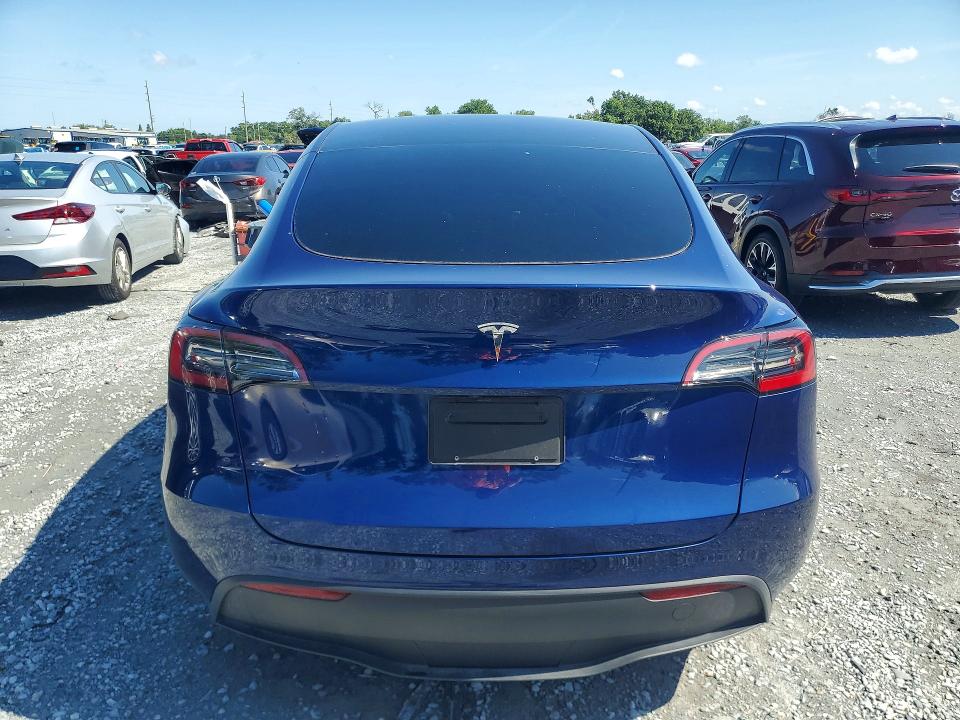2024 Tesla Model y VIN 7SAYGDED9RF169081 COPART salvage auction — FRONT END, Fl - Cert Of Title Slvg Rebuildable, sold $8,500 on 2026-07-17 (photo 6)
