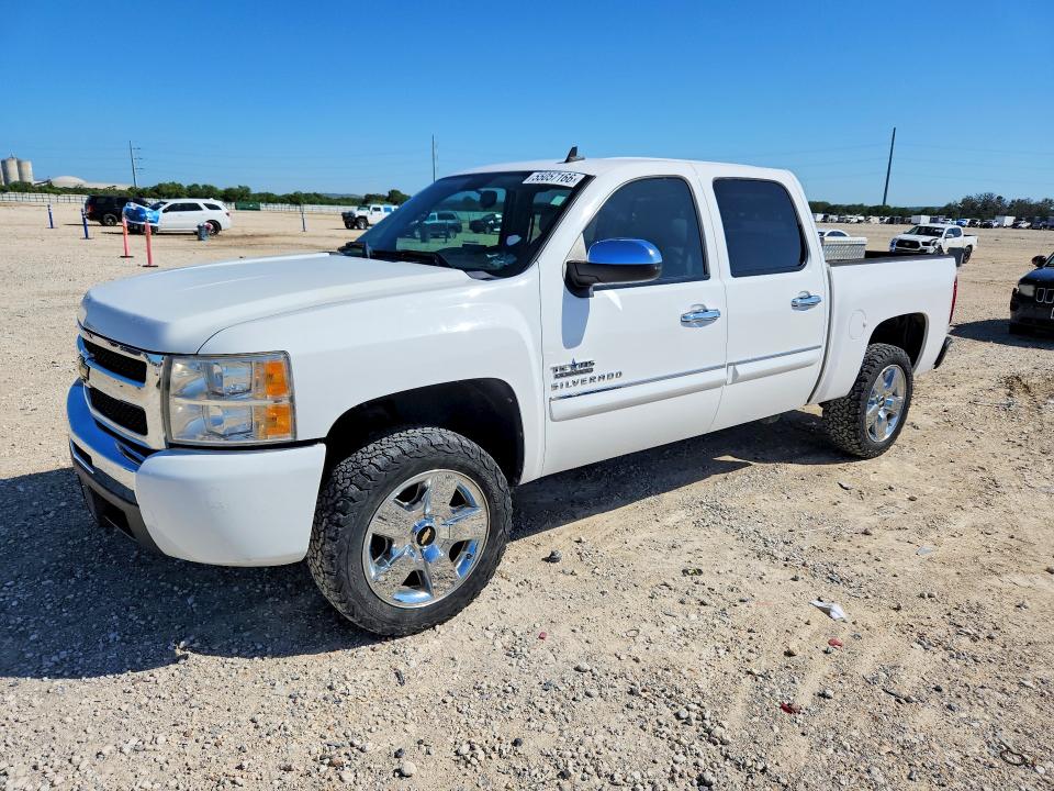 2010 Chevrolet Silverado 1500 VIN 3GCRCSE04AG159796 COPART salvage auction — MINOR DENT/SCRATCHES, TX - SALVAGE VEHICLE TITLE (P), sold $3,750 on 2026-07-09 (photo 1)