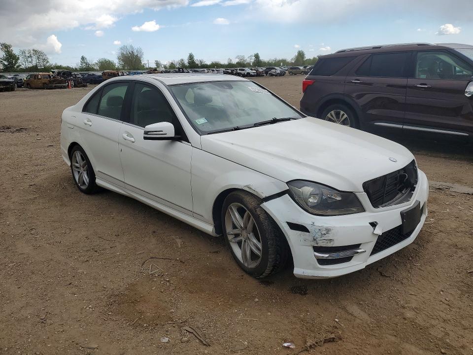 2013 Mercedes-benz VIN WDDGF4HBXDA752286 COPART salvage auction — FRONT END, Il - Salvage Certificate, sold $2,150 on 2026-07-28 (photo 4)