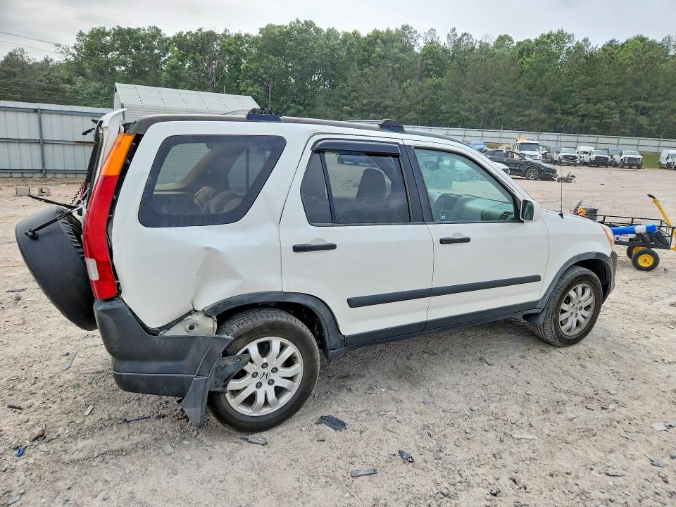 2005 Honda Cr-v VIN JHLRD77815C039737 COPART salvage auction — REAR END, VA - CERT OF TITLE - SALVAGE, sold $1,900 on 2026-07-13 (photo 3)