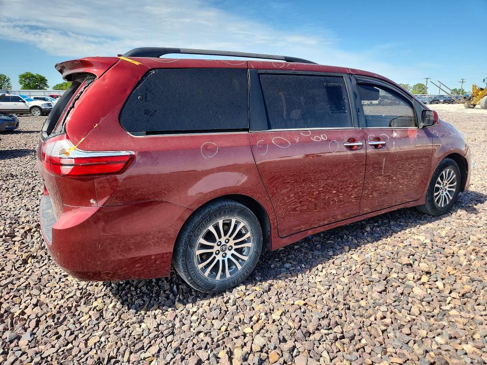 2018 Toyota VIN 5TDYZ3DCXJS927813 COPART salvage auction — HAIL, Mo - Certificate Of Title, sold $9,700 on 2026-07-20 (photo 3)