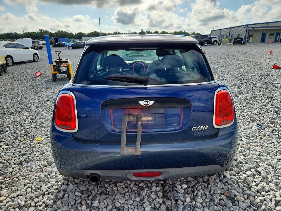 2016 Mini Cooper VIN WMWXP5C53G3B14646 COPART salvage auction — FRONT END, Fl - Certificate Of Title, sold $825 on 2026-07-07 (photo 6)