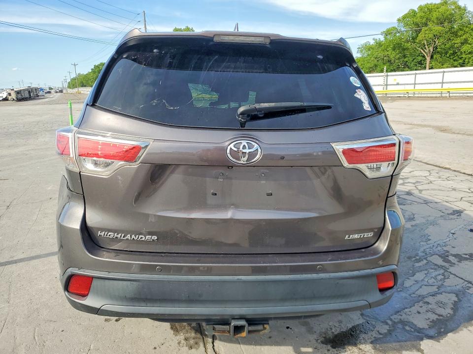 2014 Toyota Highlander VIN 5TDYKRFH7ES008096 COPART salvage auction — ROLLOVER, Tn - Salvage Certificate, sold $2,800 on 2026-07-06 (photo 6)