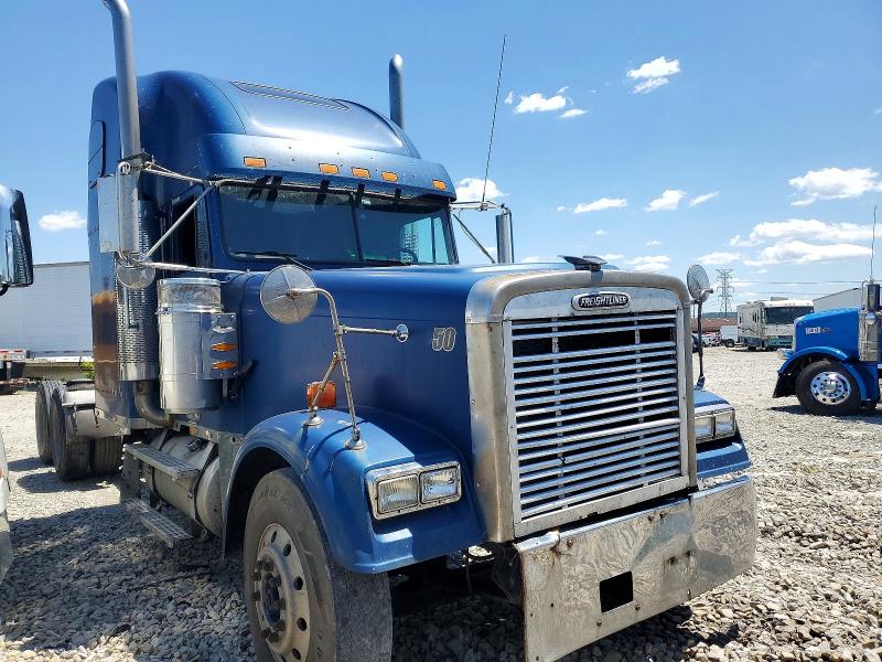 2000 Freightliner All other VIN 1FUPCDYB4YPG54792 COPART salvage auction — MINOR DENT/SCRATCHES, KY - CERT OF TITLE-SALVAGE, sold $400 on 2026-08-31 (photo 1)