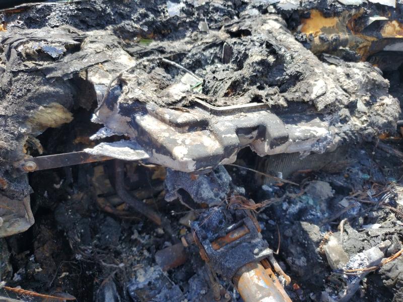 2017 BMW X5 VIN 5UXKR0C50H0V67695 COPART salvage auction — INTERIOR BURN, Nd - Cert Of Title - Salvage Vehicl, sold $150 on 2026-07-31 (photo 9)