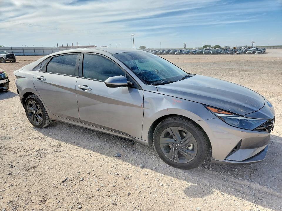 2022 Hyundai Elantra VIN KMHLM4AGXNU254072 COPART salvage auction — REAR END, Tx - Salvage Vehicle Title, sold $5,400 on 2026-07-15 (photo 4)