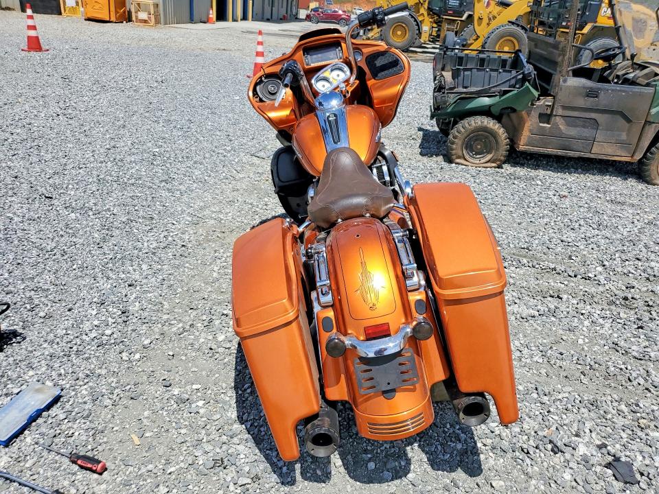 2015 Harley-davidson Fltrx VIN 1HD1KHM1XFB630085 COPART salvage auction — FRONT END, SC - CERT OF TITLE-SALVAGE, sold $2,450 on 2026-07-22 (photo 4)