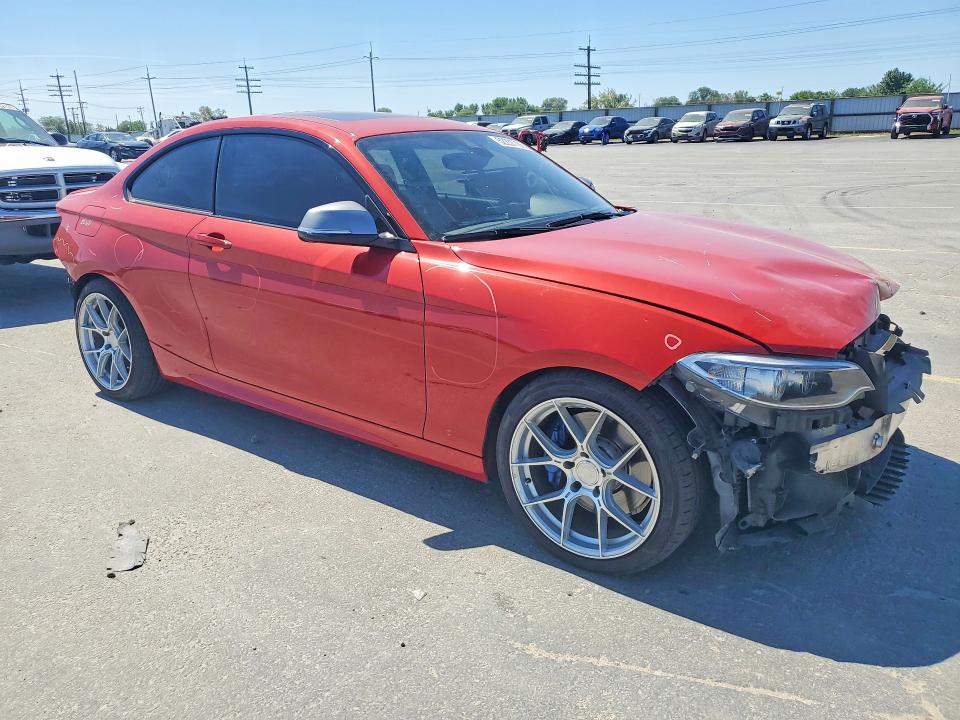 2015 BMW M2 VIN WBA1J7C55FV253972 COPART salvage auction — FRONT END, Id - Salvage Certificate Of Title, sold $7,500 on 2026-08-27 (photo 4)