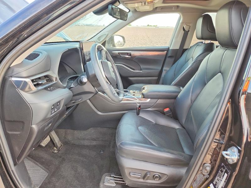 2023 Toyota Highlander VIN 5TDXBRCH9PS123950 COPART salvage auction — HAIL, Mo - Salvage Certificate Of Title, sold $24,200 on 2026-07-08 (photo 7)