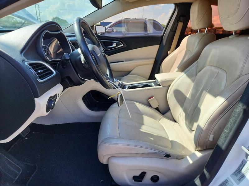 2017 Chrysler 200 VIN 1C3CCCAB7HN505123 COPART salvage auction — MINOR DENT/SCRATCHES, Tx - Certificate Of Title, sold $825 on 2026-07-09 (photo 7)