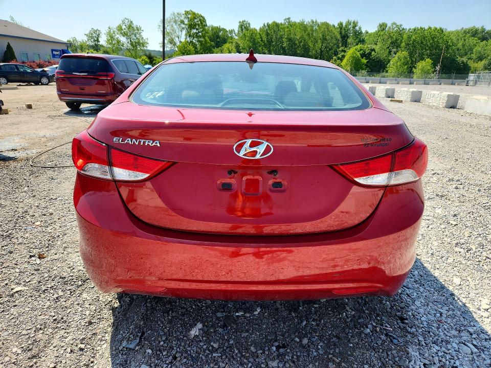 2013 Hyundai Elantra VIN KMHDH4AE8DU776673 COPART salvage auction — FRONT END, KY - CERT OF TITLE-SALVAGE, sold $600 on 2026-07-27 (photo 6)