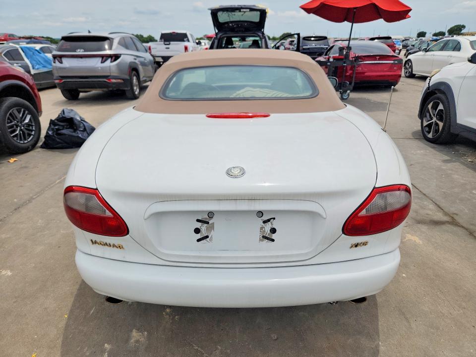 1998 Jaguar Xk VIN SAJGX224XWC026944 COPART salvage auction — NORMAL WEAR, Ok - Certificate Of Title (P), sold $2,450 on 2026-07-23 (photo 6)