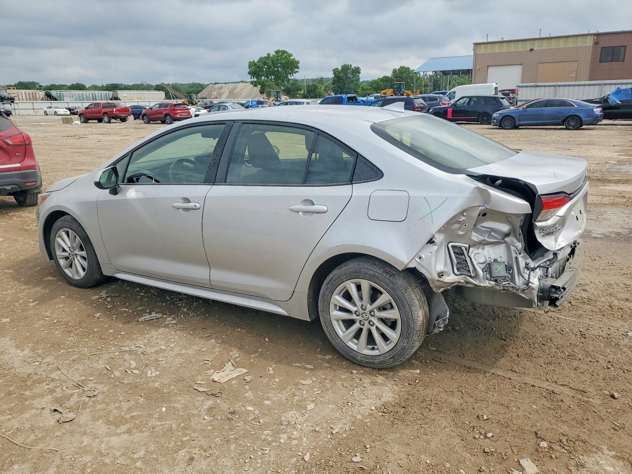 2024 Toyota Corolla VIN JTDB4MEE4RJ015634 COPART salvage auction — Rear End, MO - SALVAGE CERTIFICATE OF TITLE, sold $9,100 on 2026-07-02 (photo 2)