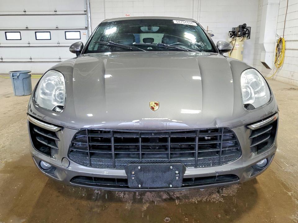 2016 Porsche Macan VIN WP1AB2A51GLB53160 COPART salvage auction — FRONT END, Nj - Certificate Of Title, sold $7,400 on 2026-07-02 (photo 5)