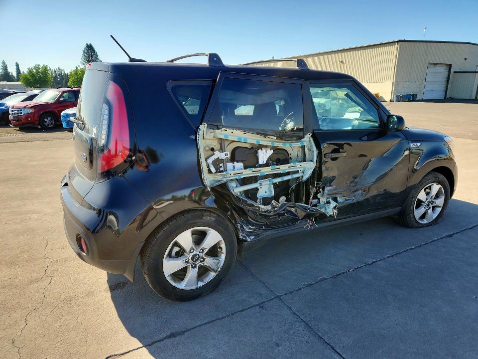 2018 Kia Soul VIN KNDJN2A2XJ7560862 COPART salvage auction — SIDE, Or - Salvage Title Certificate, sold $1,500 on 2026-07-27 (photo 3)