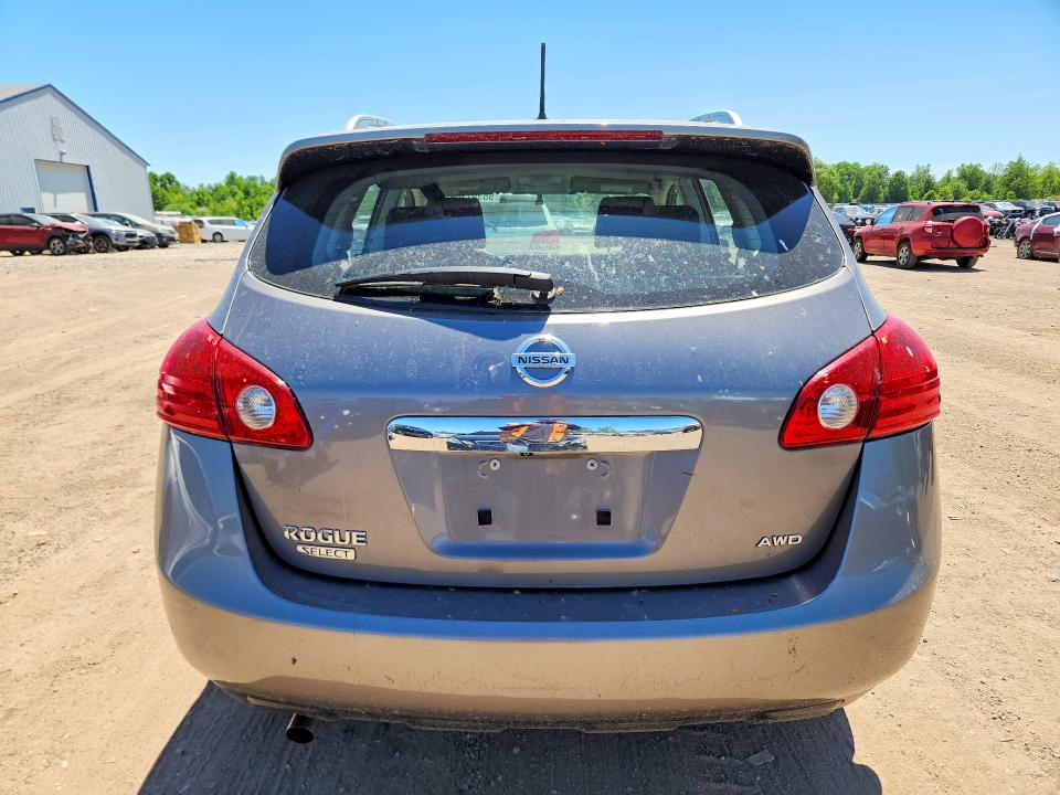 2015 Nissan Rogue VIN JN8AS5MV8FW768983 COPART salvage auction — MINOR DENT/SCRATCHES, PA - CERT OF TITLE, sold $2,150 on 2026-07-09 (photo 6)