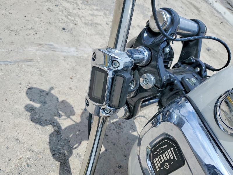 2024 Harley-davidson Breakout VIN 1HD1YEZ16RB016841 COPART salvage auction — FRONT END, Id - Salvage Certificate Of Title, sold $4,950 on 2026-07-23 (photo 7)
