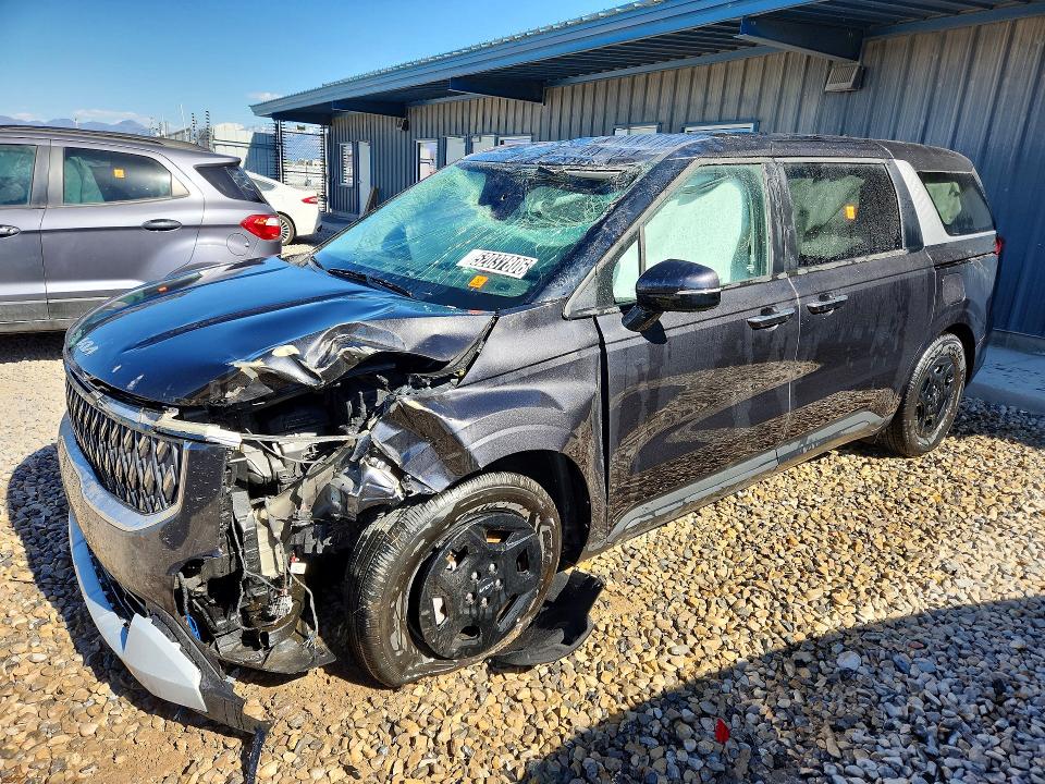 2026 Kia Carnival VIN KNDNB5K37T6601833 COPART salvage auction — ROLLOVER, UT - SALVAGE CERTIFICATE, sold $5,800 on 2026-07-17 (photo 1)