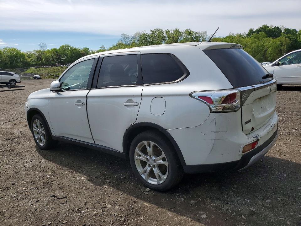 2015 Mitsubishi Outlander VIN JA4AZ3A3XFZ000901 COPART salvage auction — FRONT END, Pa - Cert Of Title, sold $600 on 2026-07-21 (photo 2)