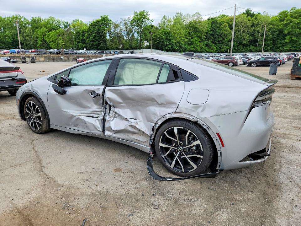2025 Toyota Prius VIN JTDACACU1S3043473 COPART salvage auction — ROLLOVER, Ny - Mv-907A Salvage Certificate, sold $3,200 on 2026-07-16 (photo 2)
