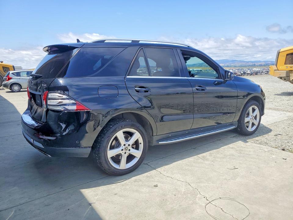 2018 Mercedes-benz Gle class VIN 4JGDA5HB1JB073641 COPART salvage auction — REAR END, Ca - Salvage Certificate, sold $9,100 on 2026-07-09 (photo 3)